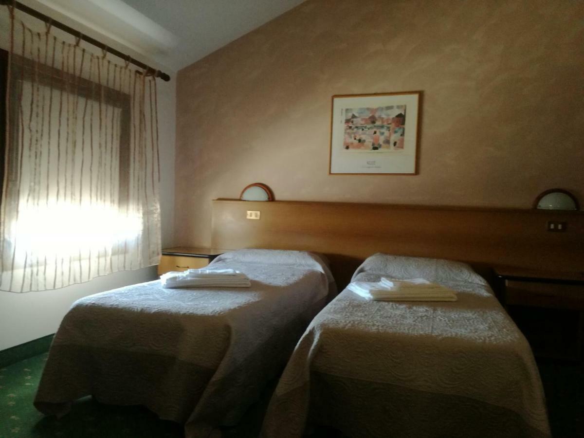 Hotel Roma Pravisdomini Eksteriør billede